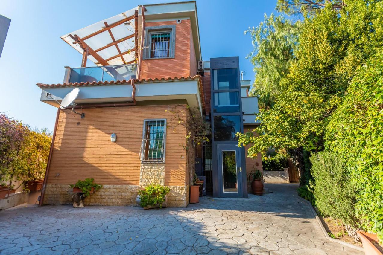 דירות רומא St Peter'S Spacious 4 Bdr With Private Parking מראה חיצוני תמונה