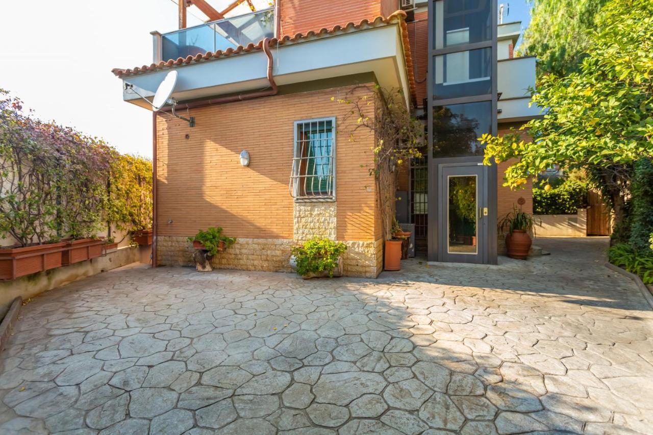 דירות רומא St Peter'S Spacious 4 Bdr With Private Parking מראה חיצוני תמונה